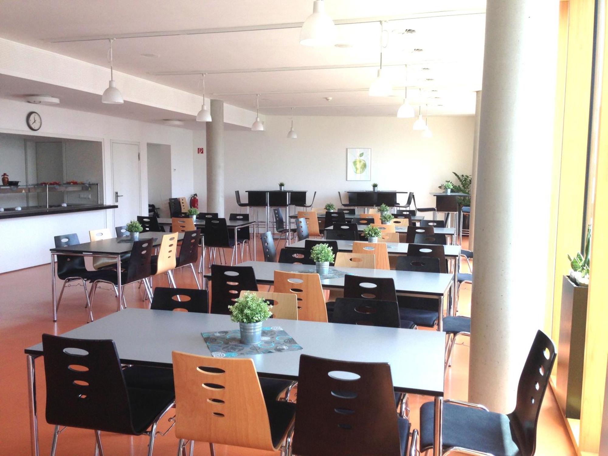 Hostel Neckarpark Stuttgart